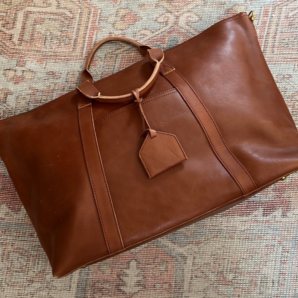 Madewell leather weekender bag NWT
